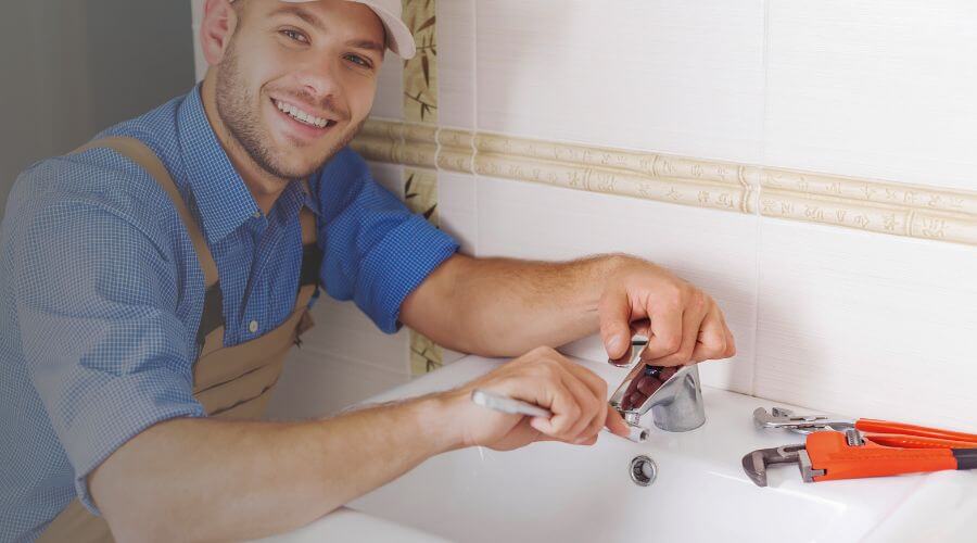 Handle or spout repair in Woonsocket, RI
